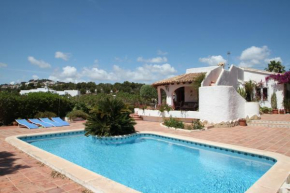 Гостиница El Barraco - sea view villa with private pool in Moraira  Морайра